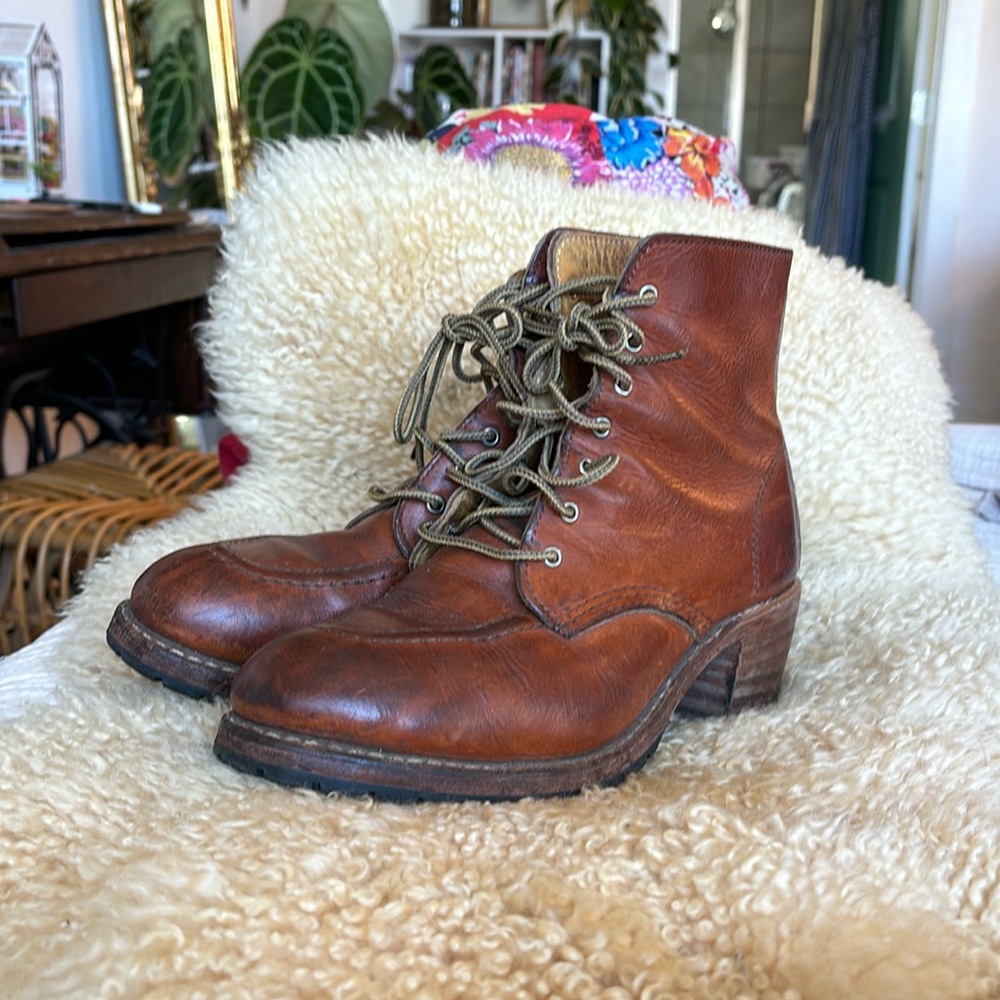 Redwing Heritage Clara Boot size 7.5